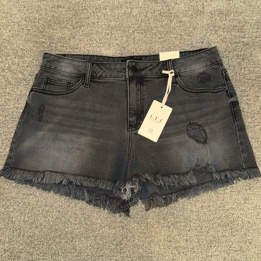 L.T.J letter to Juliet Shorts NWT